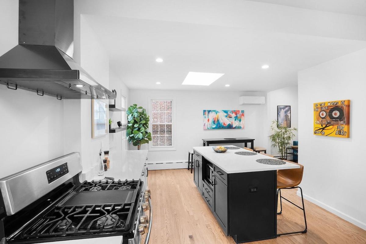 Top Rated All New Convenience And Style In Montclair Exterior foto